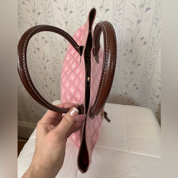 Dooney & Bourke Pink Monogram Tote - Picture 3 of 14